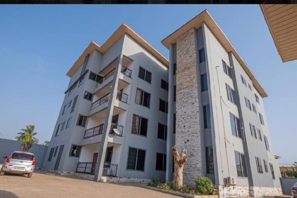 Cozy Penthouse ,Accra Ghana Owuraman Luaran gambar